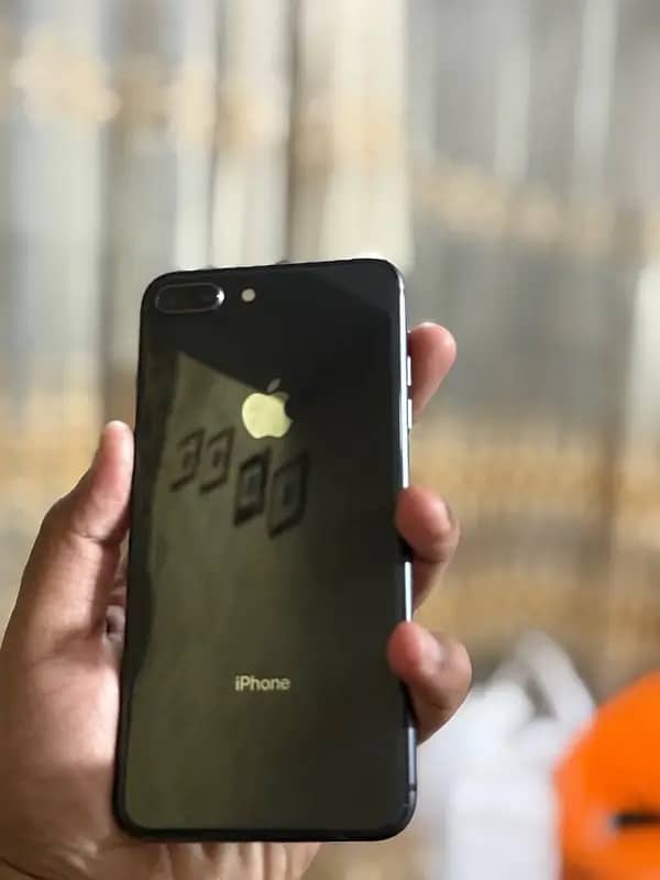 iphone 8 plus 64gb PTA approved, water pack 0