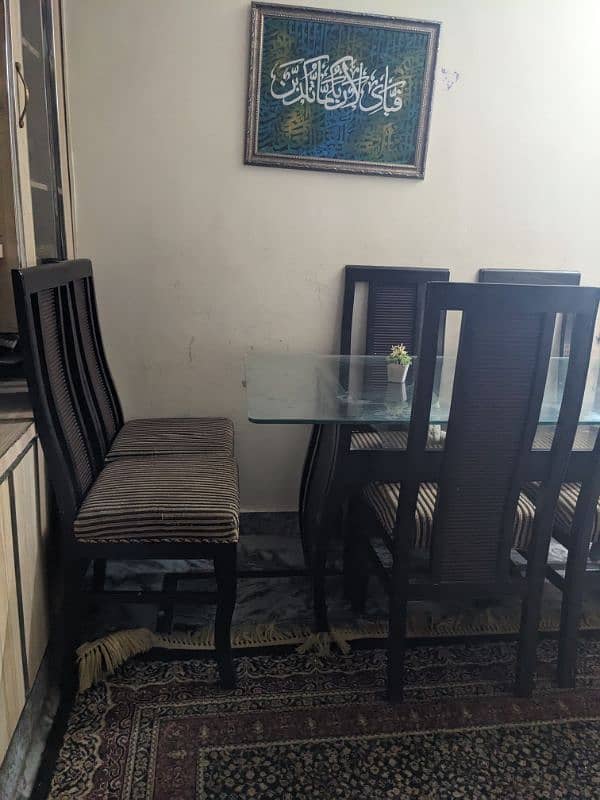 Dining table with 6 chairs 1