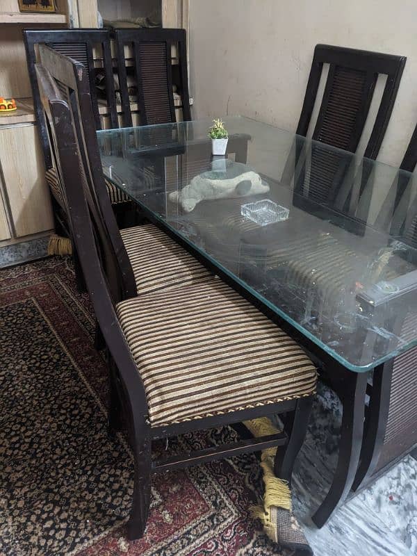 Dining table with 6 chairs 4
