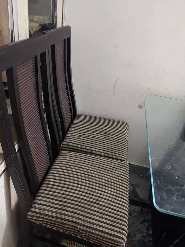 Dining table with 6 chairs 5
