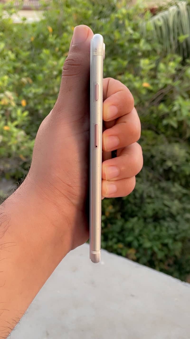 IPHONE 7 PLUS 2