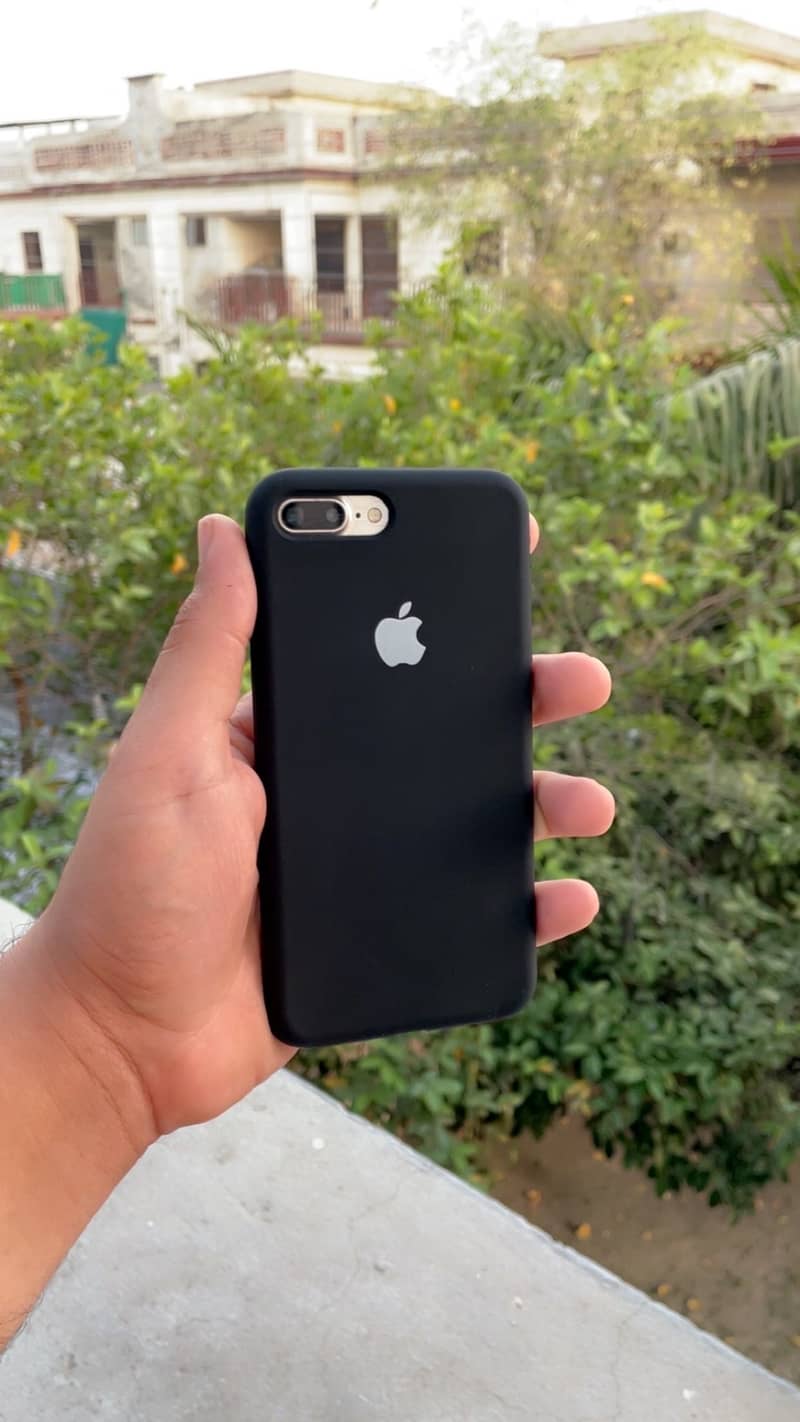 IPHONE 7 PLUS 5