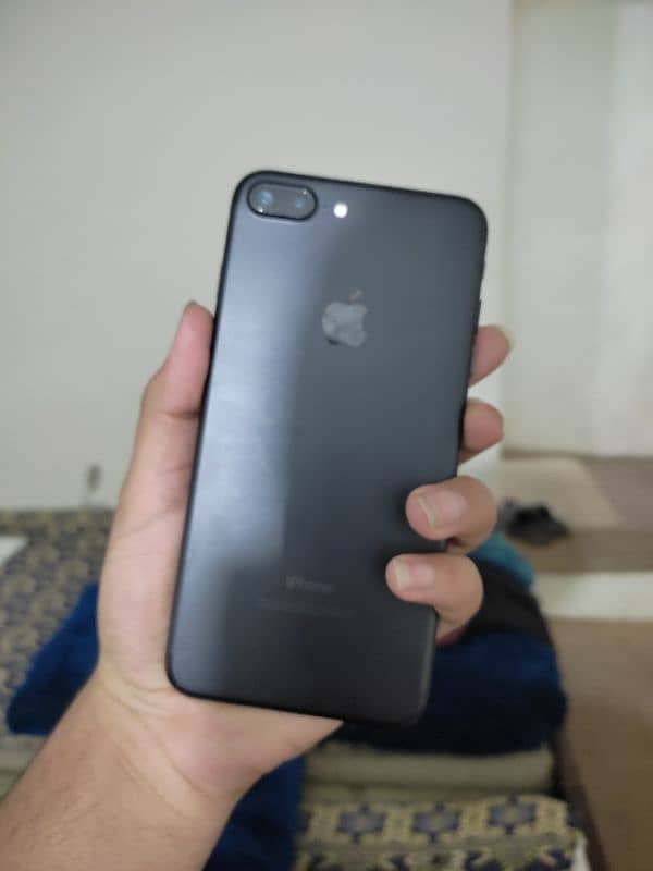 iPhone 7 plus Non Pta 32 GB Lush Condition 2