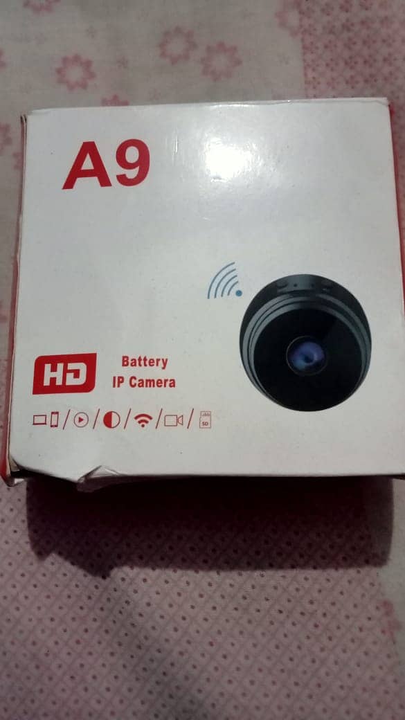 mini wifil camera 1