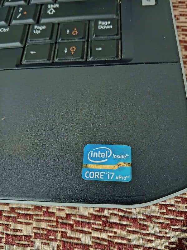 One Week Used Dell i7 LapTop With Charger. 5