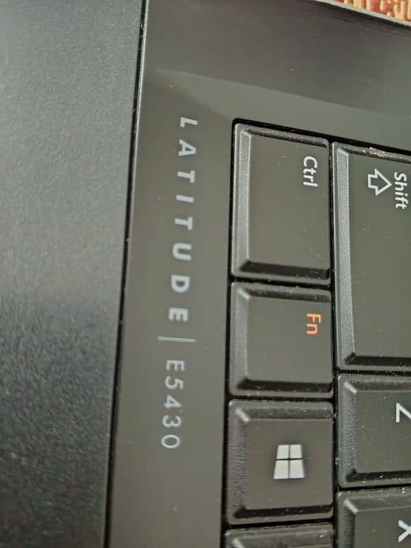 One Week Used Dell i7 LapTop With Charger. 6