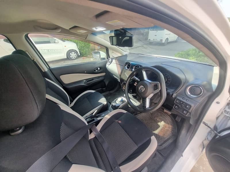 Nissan Note E Power 2017 / 23 5