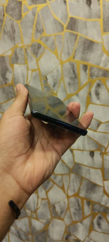 Samsung Galaxy A71 5G 2