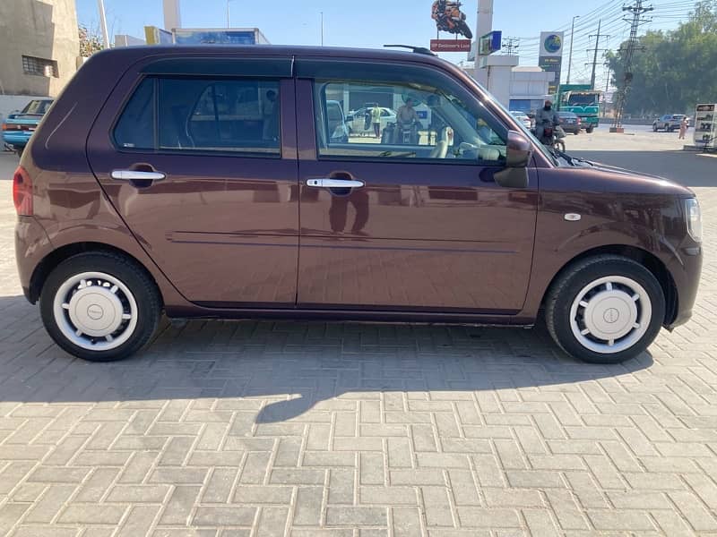 Daihatsu Mira TOCOT 1