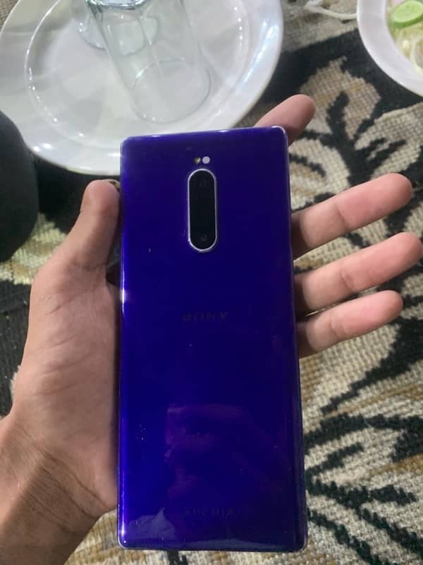 sony xperia 1cindution 10by 9.5all ok non pta with exchange 0