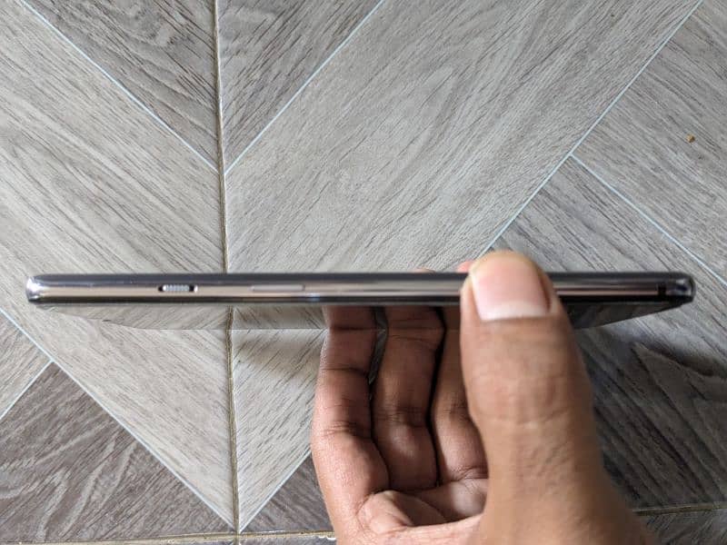 One plus 7T Non-PTA, Excellent condition. 2