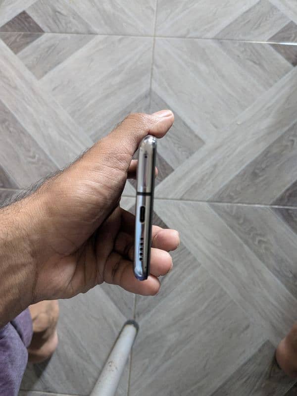 One plus 7T Non-PTA, Excellent condition. 5