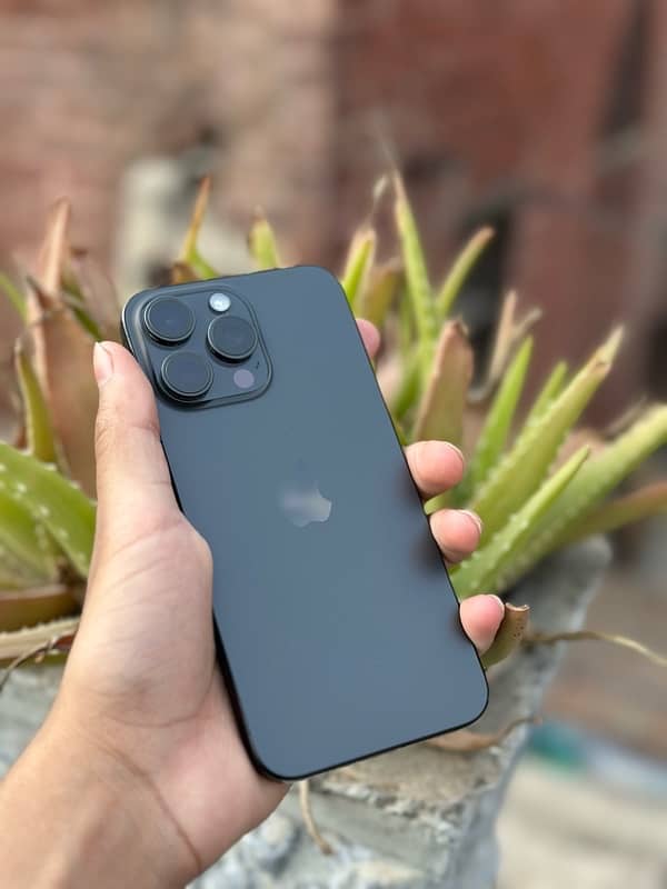 iphone 15 Pro Max ( 256 ) With Box jV 03269969969 Whstp And LocaL 1