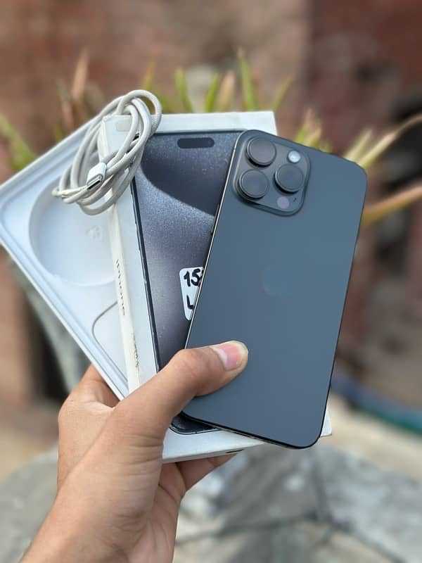 iphone 15 Pro Max ( 256 ) With Box jV 03269969969 Whstp And LocaL 6