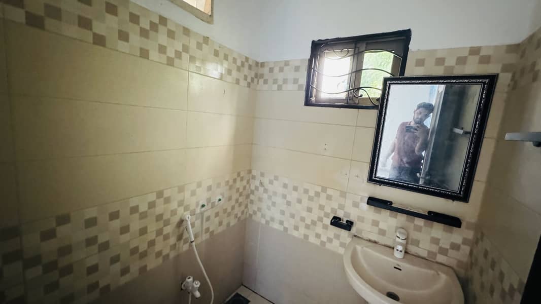 6 Marla Beautiful House Available For Rent In Defence Homes society Sialkot 2