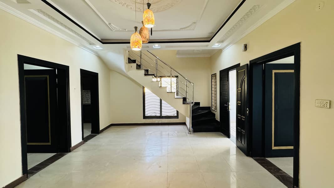 6 Marla Beautiful House Available For Rent In Defence Homes society Sialkot 8