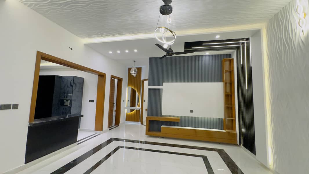Ultra Modern 10 Marla House For Sale In Kent Housing A Block sialkot 7
