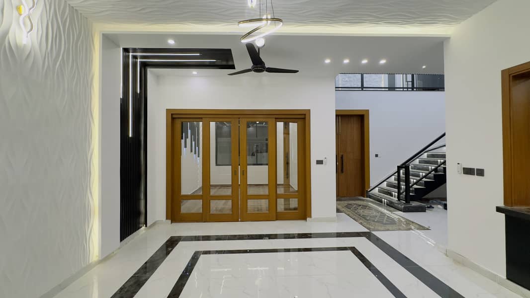 Ultra Modern 10 Marla House For Sale In Kent Housing A Block sialkot 12