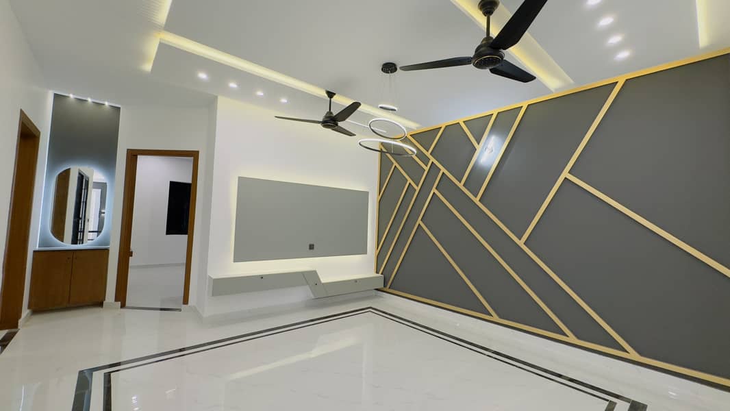 Ultra Modern 10 Marla House For Sale In Kent Housing A Block sialkot 31