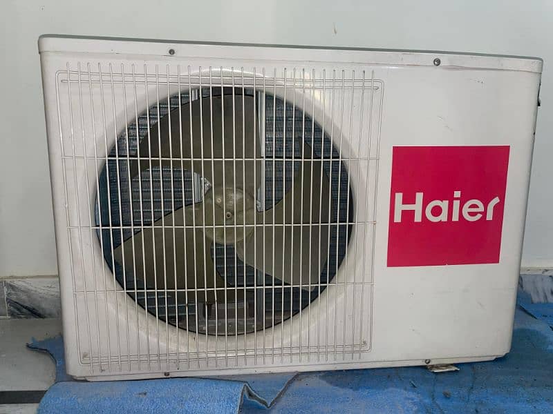 Haier 1 Ton Used AC for Sale – Good Condition, Needs Gas Refill! 1