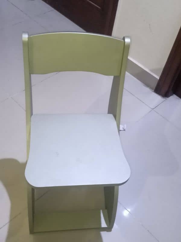 study table with 1 chair 1