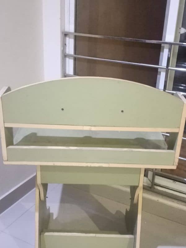 study table with 1 chair 5