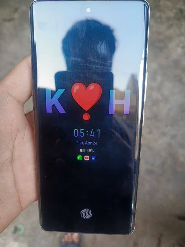 infinix zero 30 condition 10 by 10 4