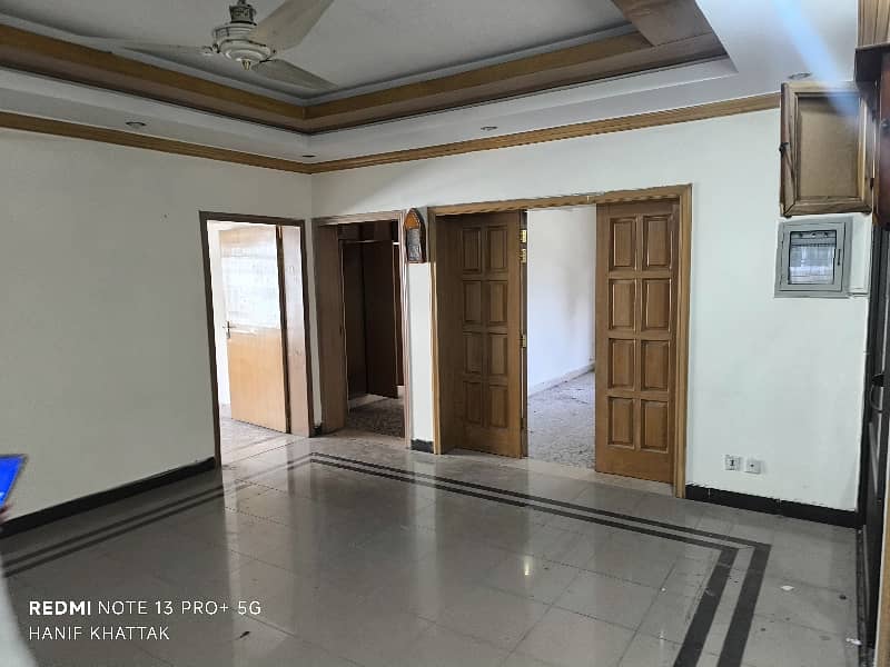 8 Beds & 7 Baths Full House Available For Rent In G9 22