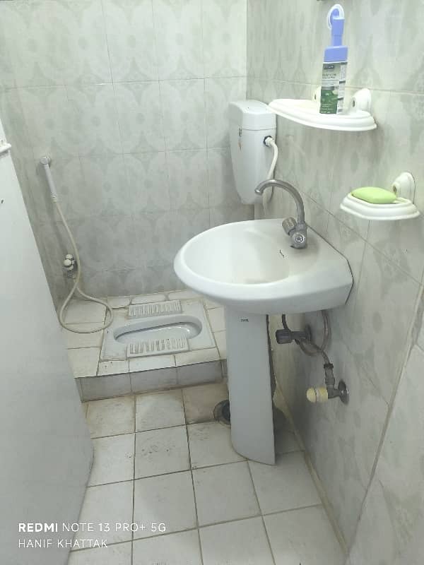 2 beds upper portion available for rent in G10 4