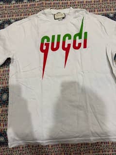 gucci T-shirt