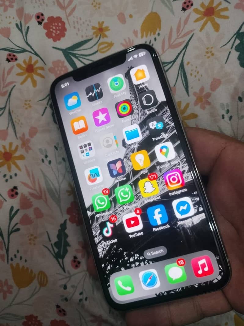 Iphone 11pro PTA approved with box 4