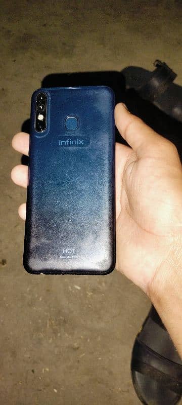 infinix hot 8 mobile exchange available hai 2