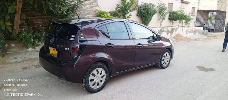 Toyota Aqua 2014 12