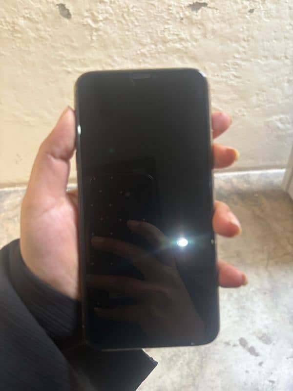 Iphone 11 pro max | 265 Gb | Factory unlocked 8
