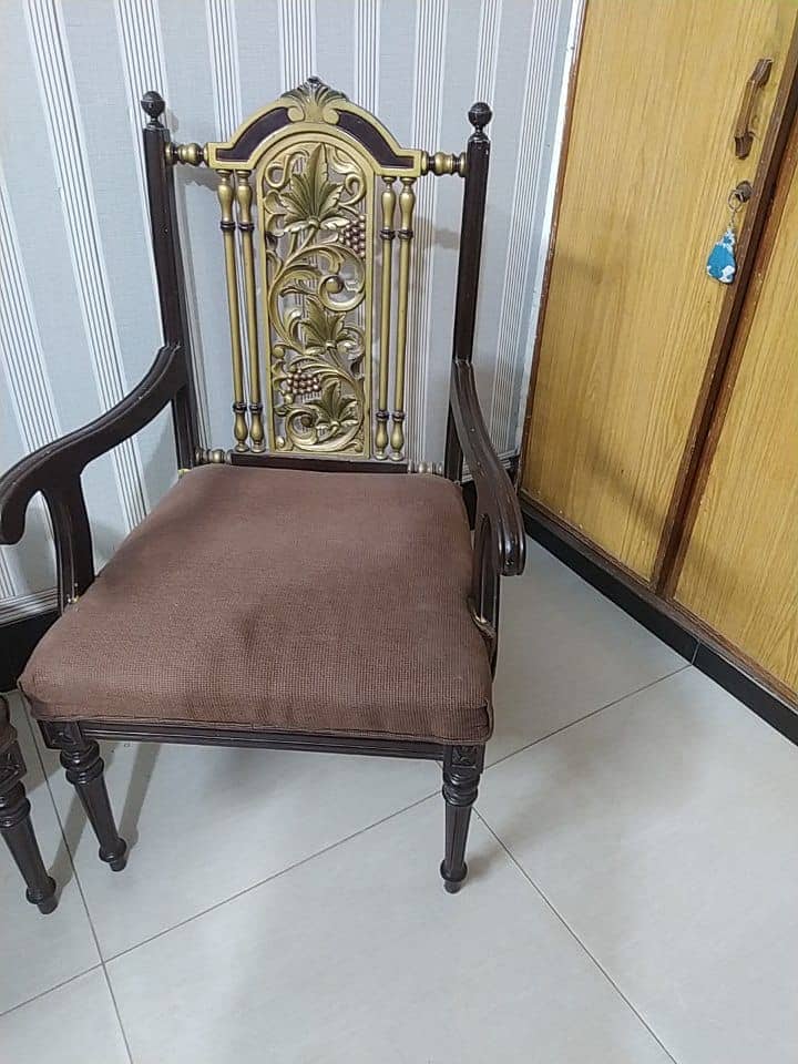 Double Bed Set and Coffee Chairs 5