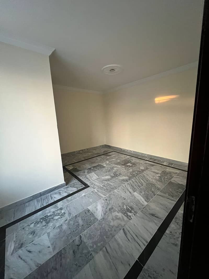 D17/2 MVHS 10 Marla Double Story House Available For Rent 19