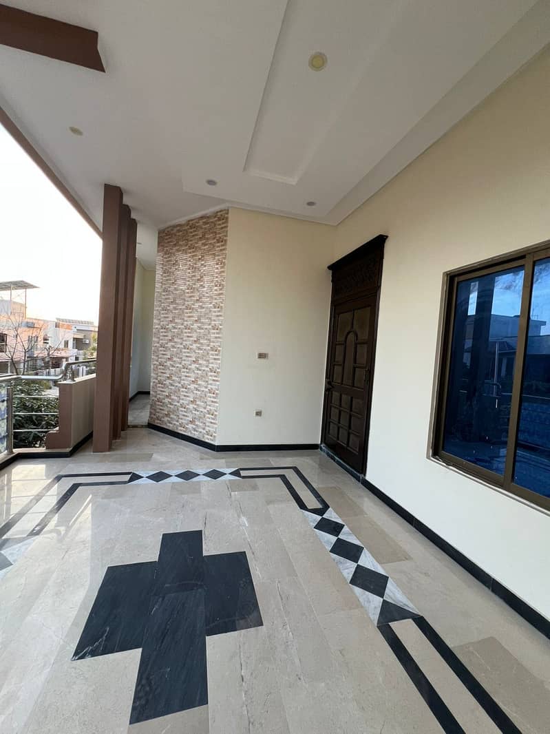 D17/2 MVHS 10 Marla Double Story House Available For Rent 20