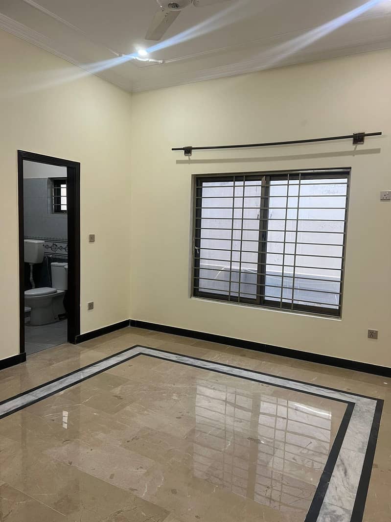 D17/2 MVHS 10 Marla Double Story House Available For Rent 21