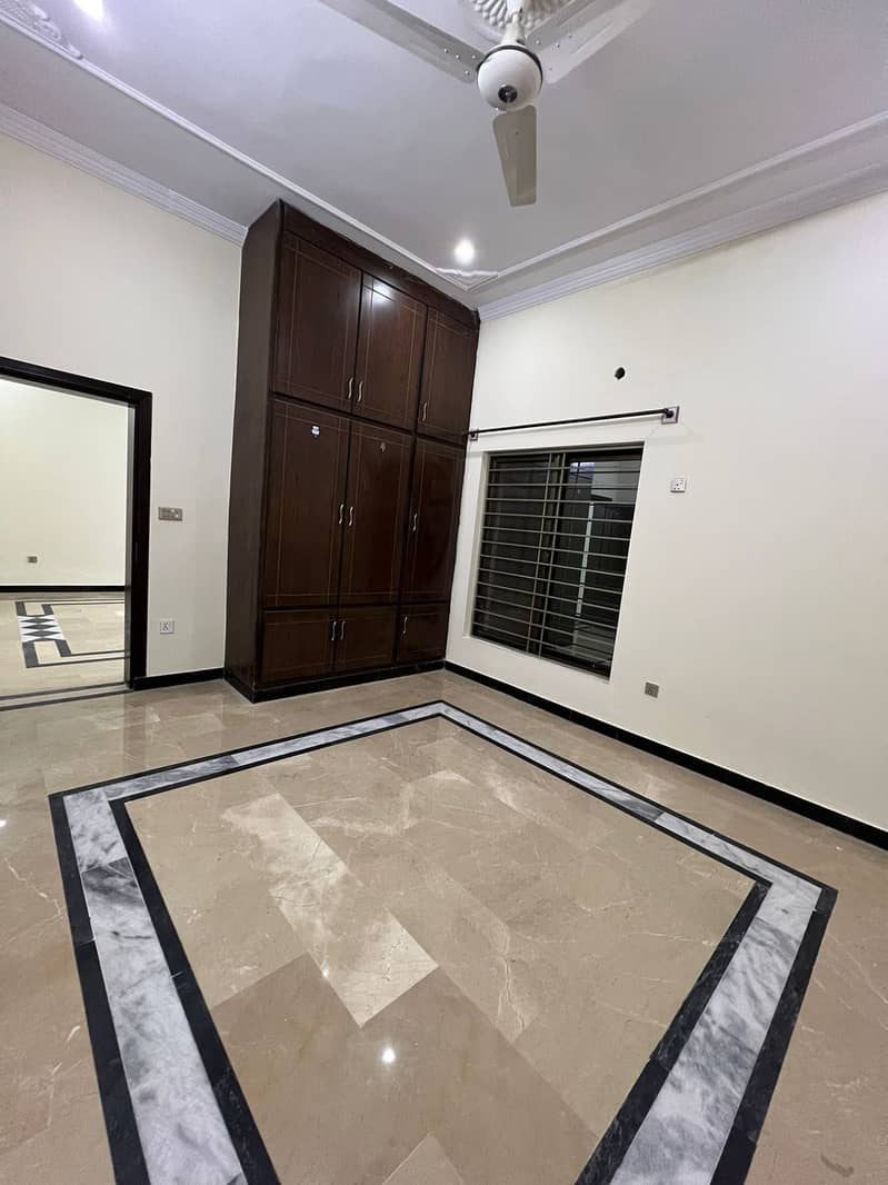 D17/2 MVHS 10 Marla Double Story House Available For Rent 23