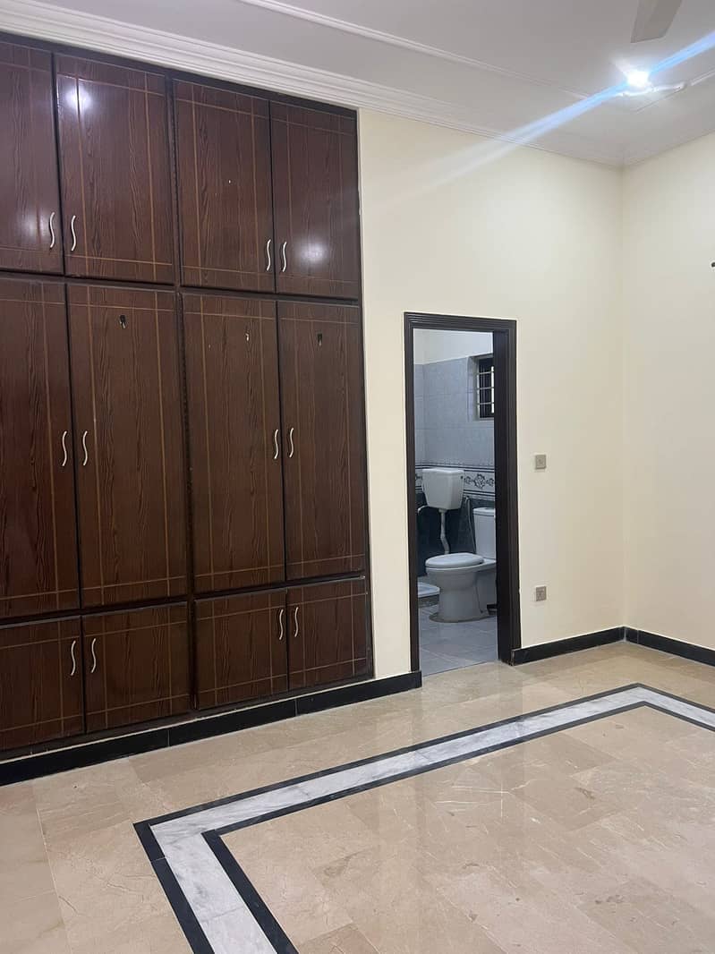 D17/2 MVHS 10 Marla Double Story House Available For Rent 26