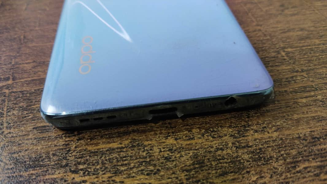 oppo f15 8/256 2