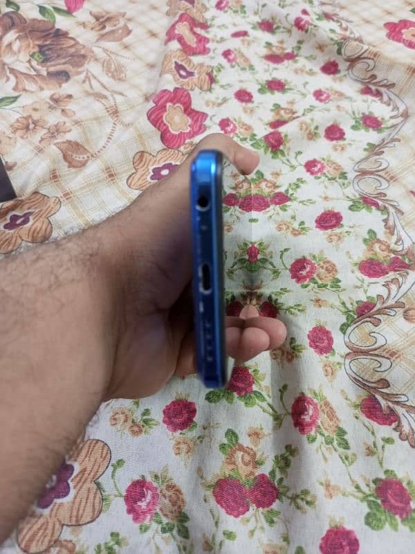 Tecno neo 2 pova 4/128 5