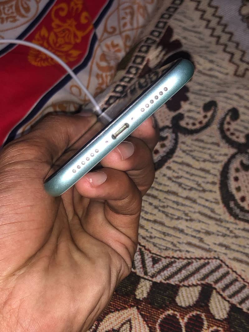 IPhone 11/ Non PTA/ Factory Unlock 0300 1063535 6