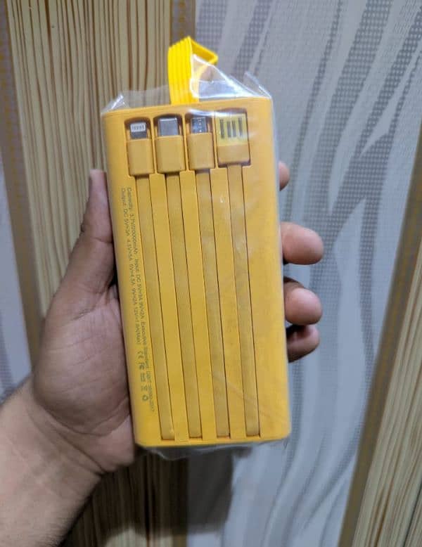 TechnoEdge Flick X Transparent 20000mah power Bank 5