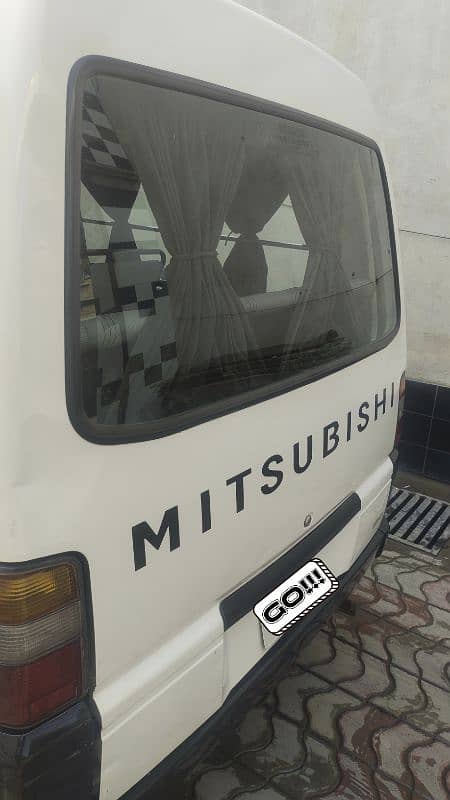 Mitsubishi van l300 good condition dasil engine 4