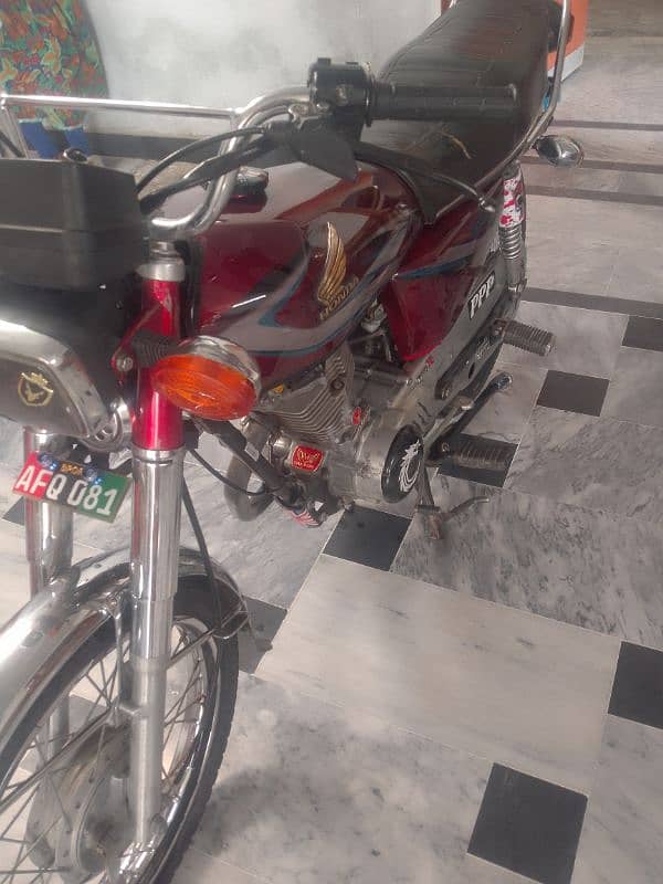 HONDA 125 2015 MODEL 3