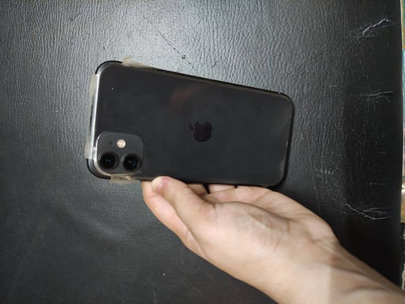 Iphone 11| Non PTA |used | A1 condition| Color black 0
