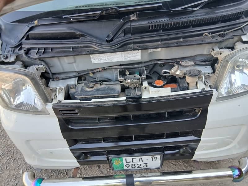Daihatsu Hijet 2013 2
