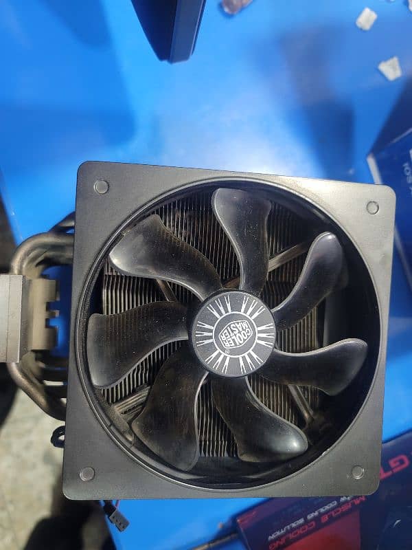 Cooler Master • V6 GT • CPU MUSCLE COOLING • 200+W Cooling 2
