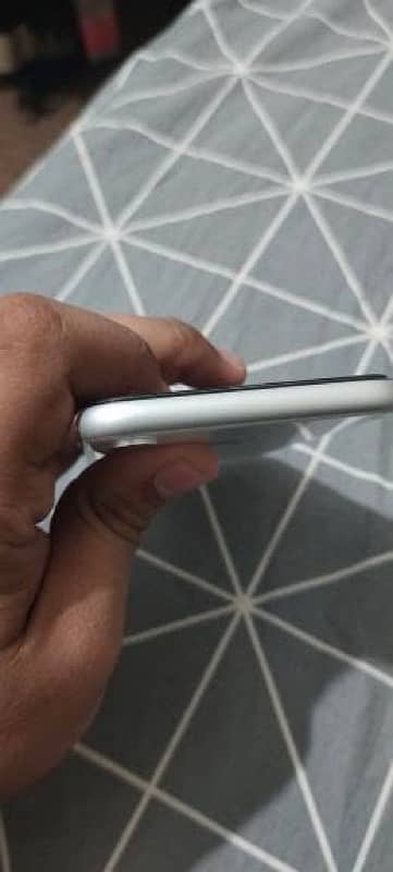 iPhone xr 1